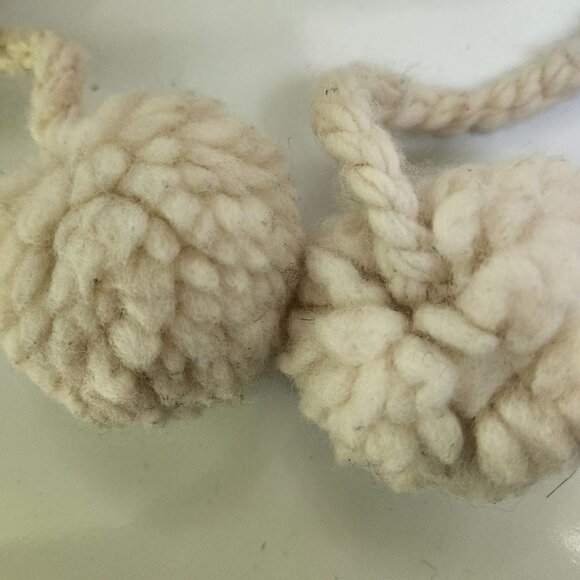 Nivanna Design Ivory Wool Bobble Chunky Knit Pom pom Hat One Size - Picture 5 of 6